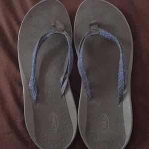 Chaco flip flops